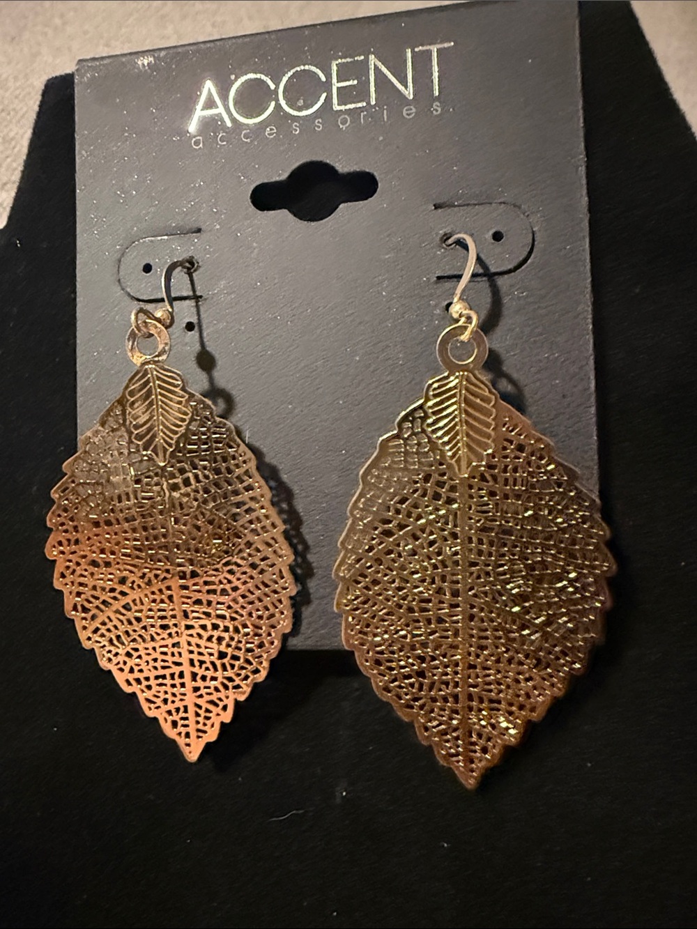 Gold Leaf Filigree Drop Earrings